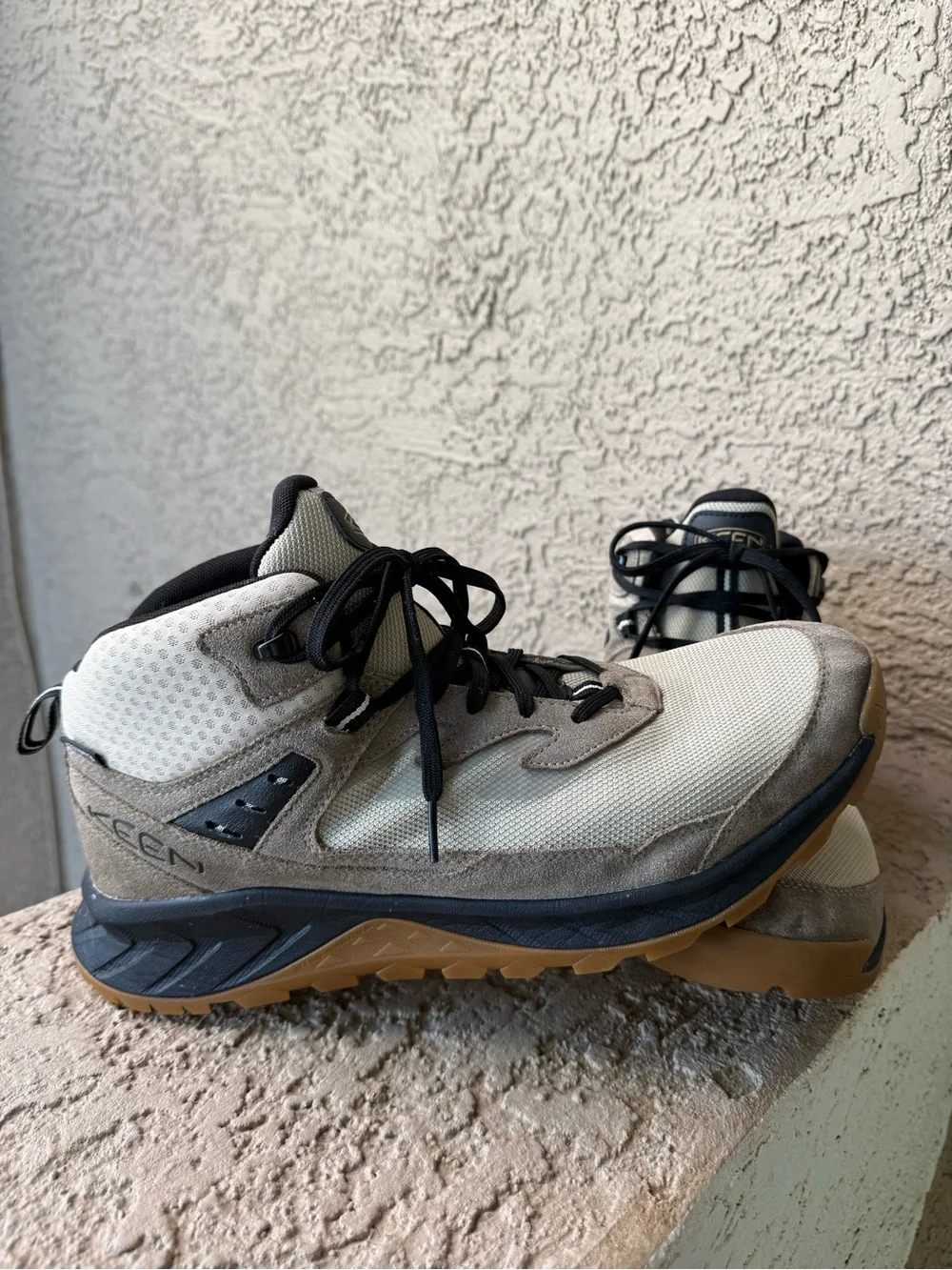Keen Men's Waterproof Hiking Boots